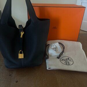 Hermes Picotin Leather Handbag